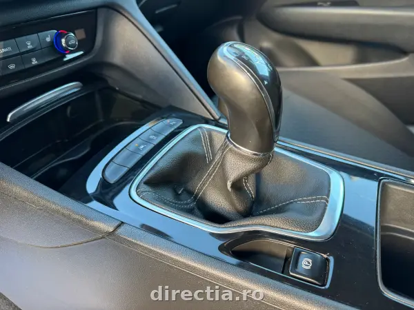 Poza anunț 11