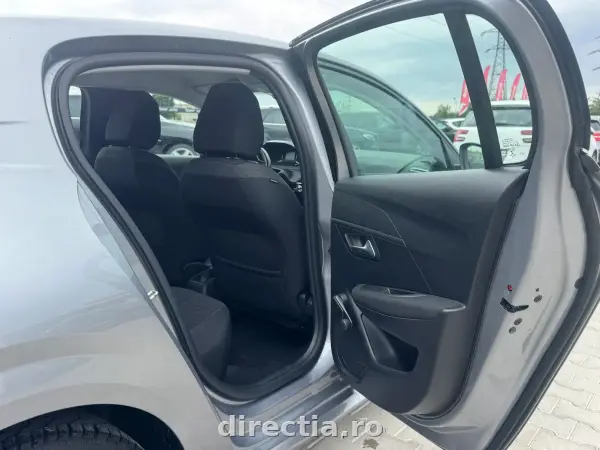 Poza anunț 13