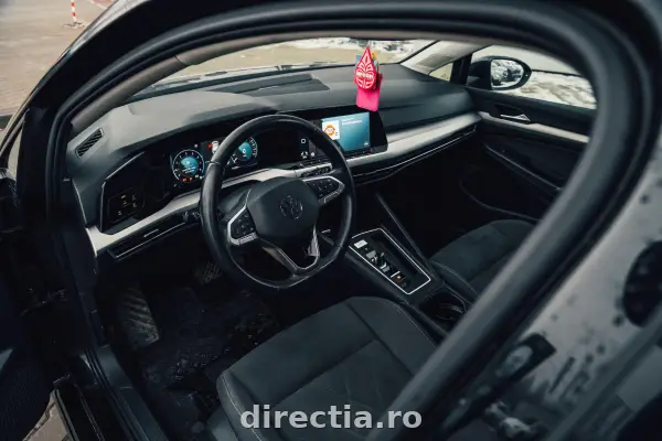 Poza anunț 8