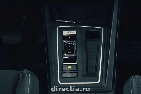 Poza anunț 12