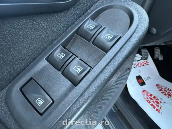 Poza anunț 24