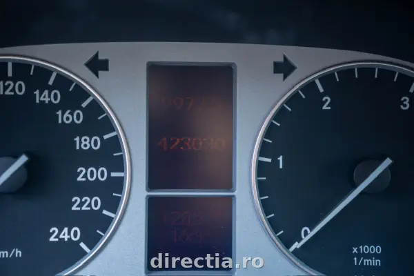 Poza anunț 18
