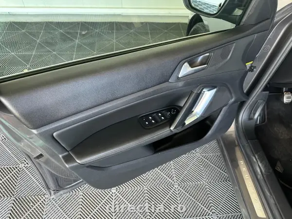 Poza anunț 16