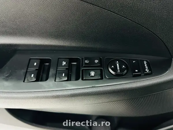 Poza anunț 13