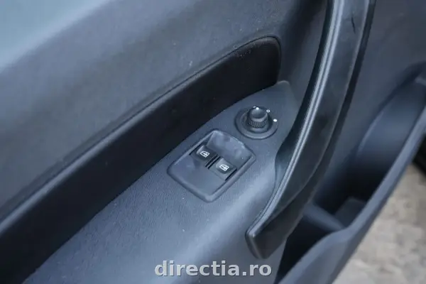 Poza anunț 16