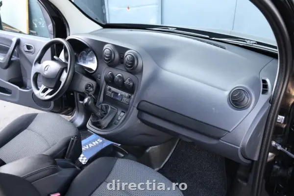 Poza anunț 11