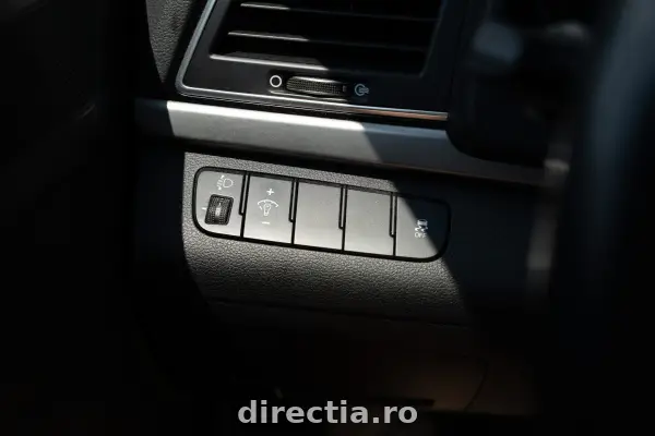 Poza anunț 18