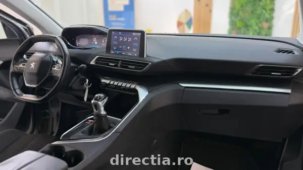 Poza anunț 18
