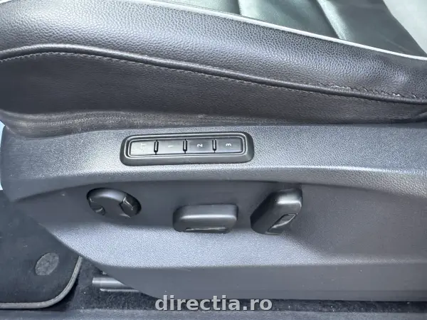Poza anunț 12