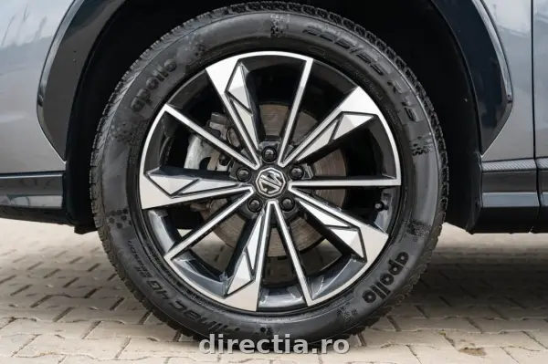 Poza anunț 13