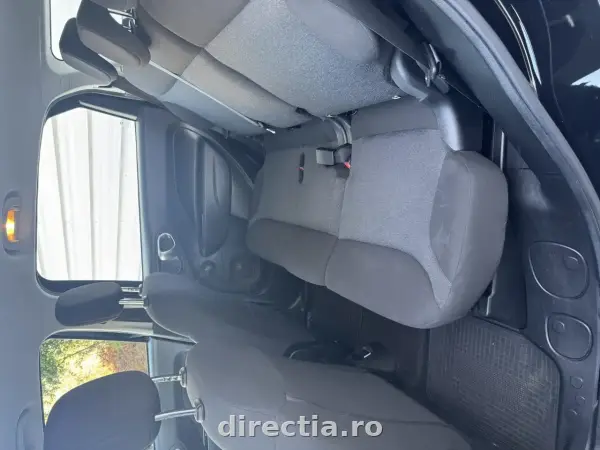 Poza anunț 17