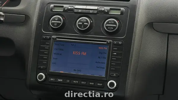 Poza anunț 13