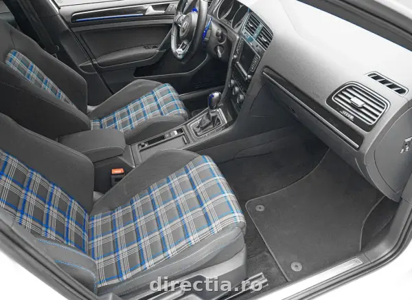 Poza anunț 12