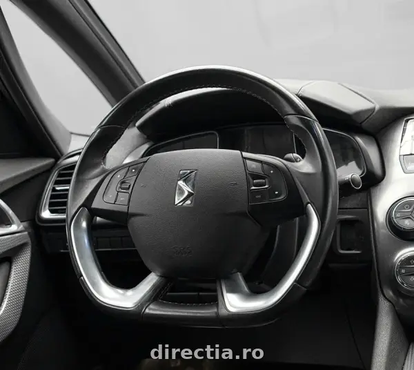 Poza anunț 17