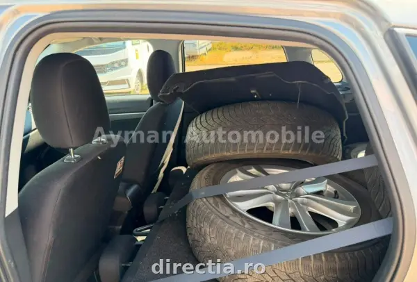 Poza anunț 12