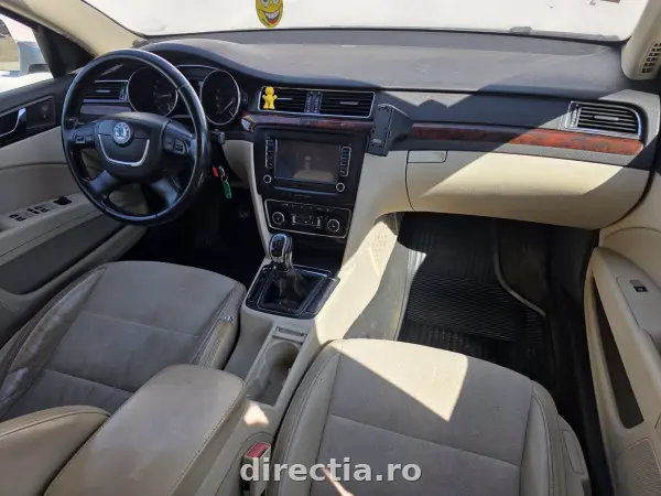 Poza anunț 9