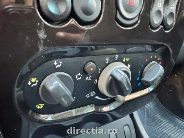 Poza anunț 13