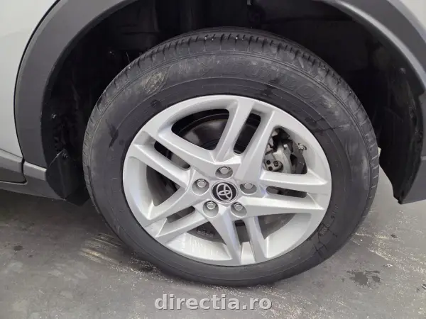 Poza anunț 12