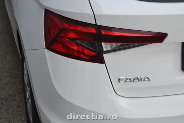 Poza anunț 32