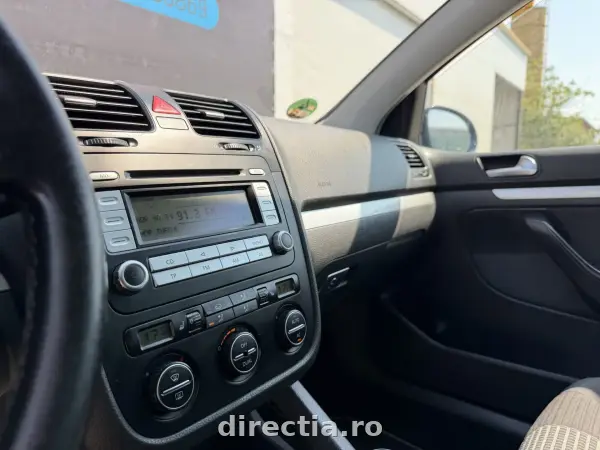 Poza anunț 17