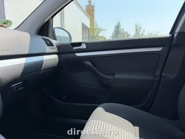 Poza anunț 18
