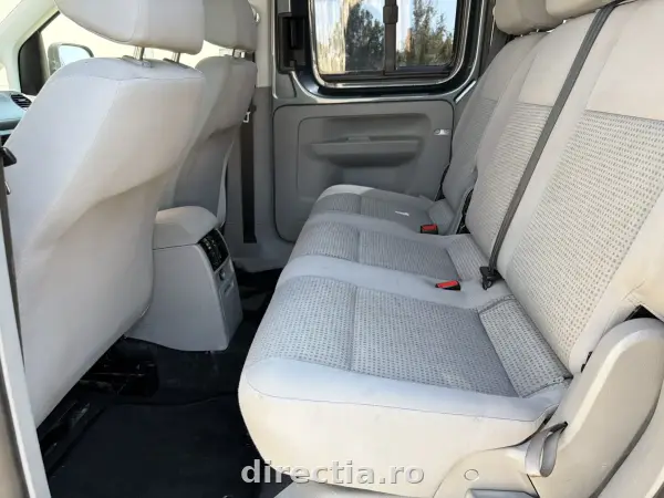 Poza anunț 10