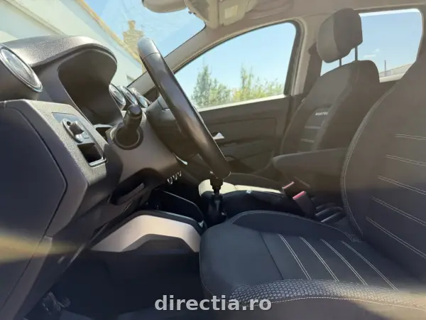 Poza anunț 23