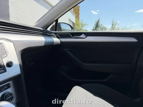 Poza anunț 18