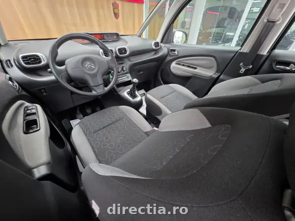 Poza anunț 11