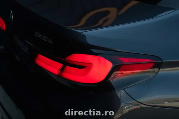Poza anunț 12