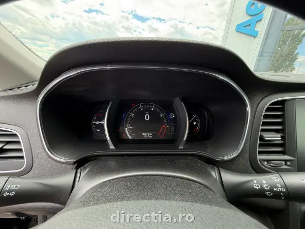 Poza anunț 24