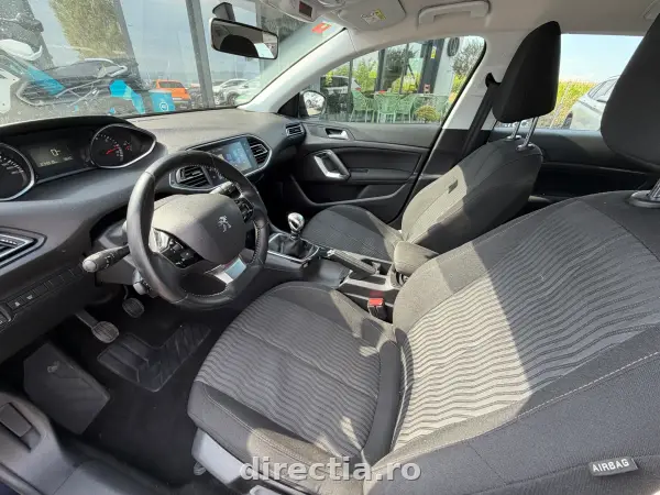 Poza anunț 11