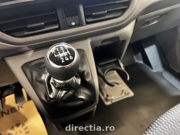 Poza anunț 26