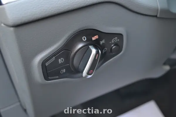 Poza anunț 25