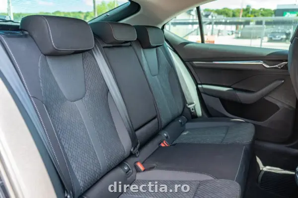 Poza anunț 9