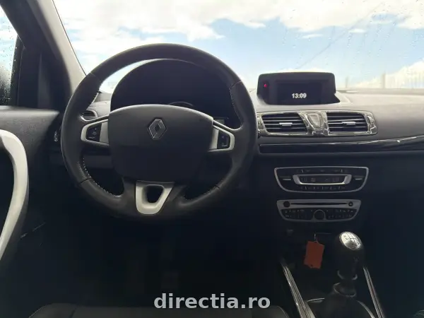 Poza anunț 12