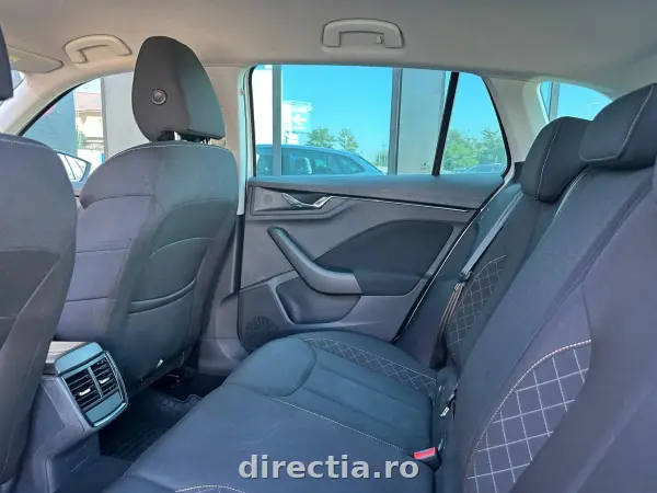 Poza anunț 17