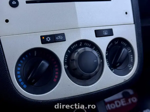 Poza anunț 8