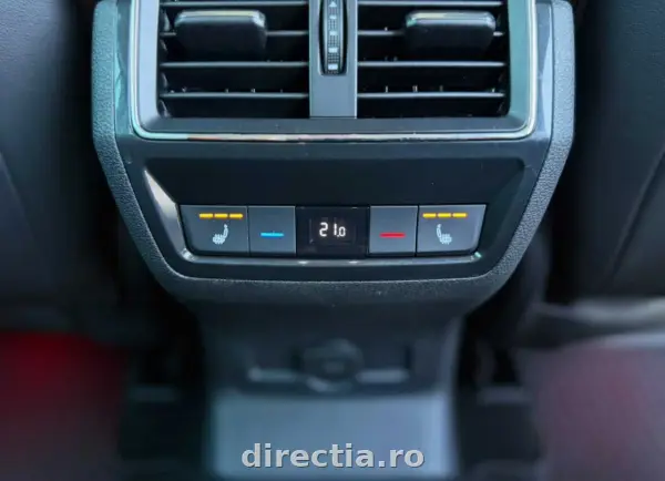 Poza anunț 32