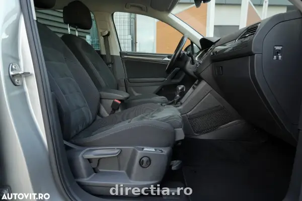 Poza anunț 28