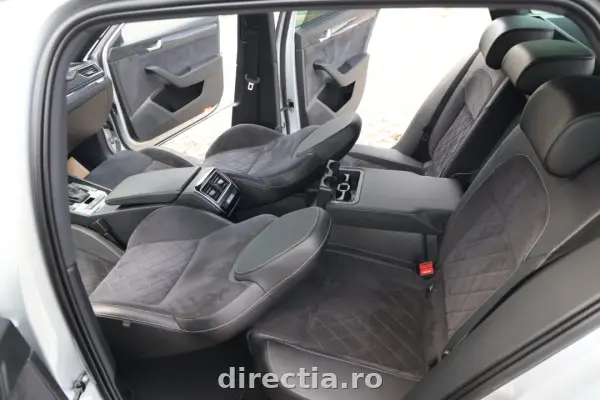 Poza anunț 12