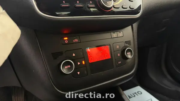 Poza anunț 17