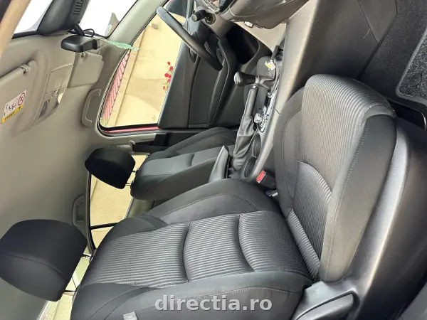 Poza anunț 11