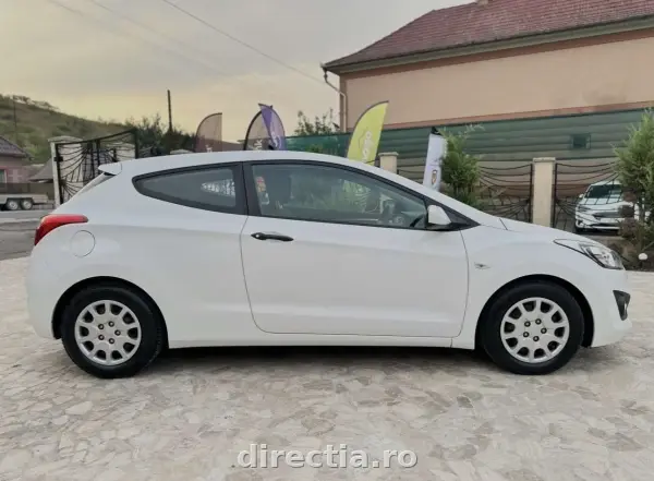 Poza anunț 8