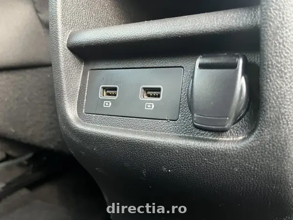 Poza anunț 18