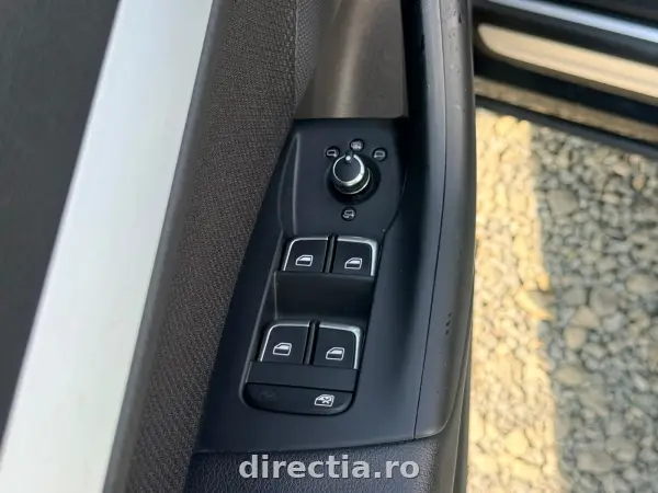Poza anunț 18