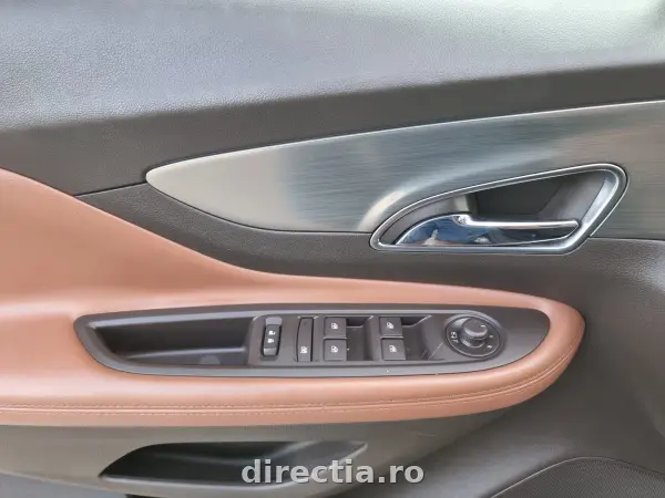 Poza anunț 32