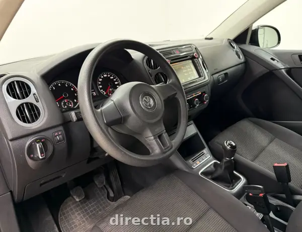 Poza anunț 12