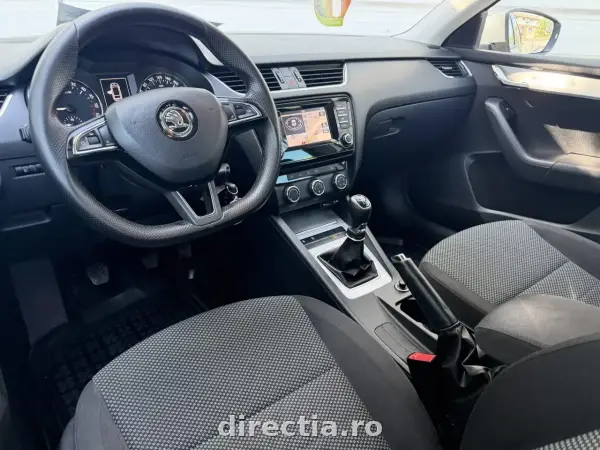 Poza anunț 18