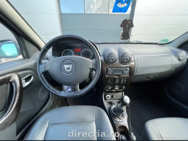 Poza anunț 12